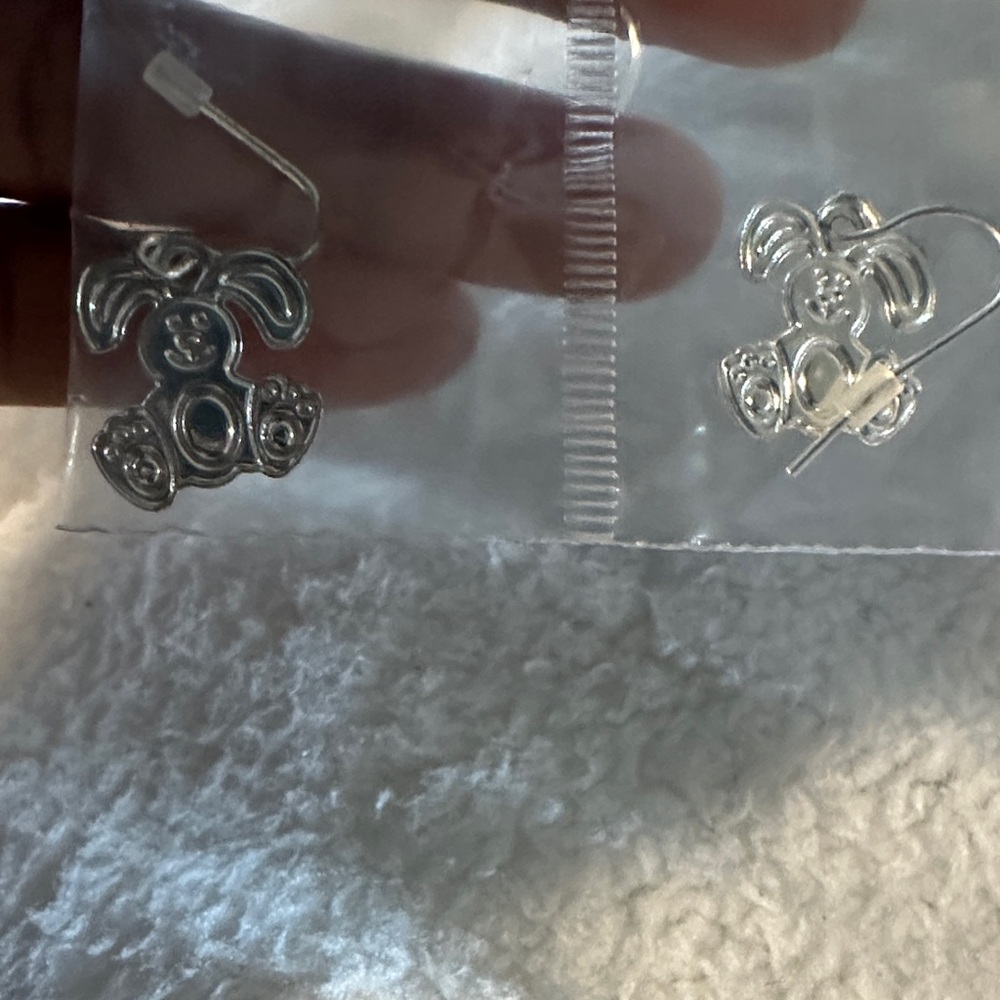 Avon 210-EASTER EARRINGS Bunny Studs - Picture 6 of 12